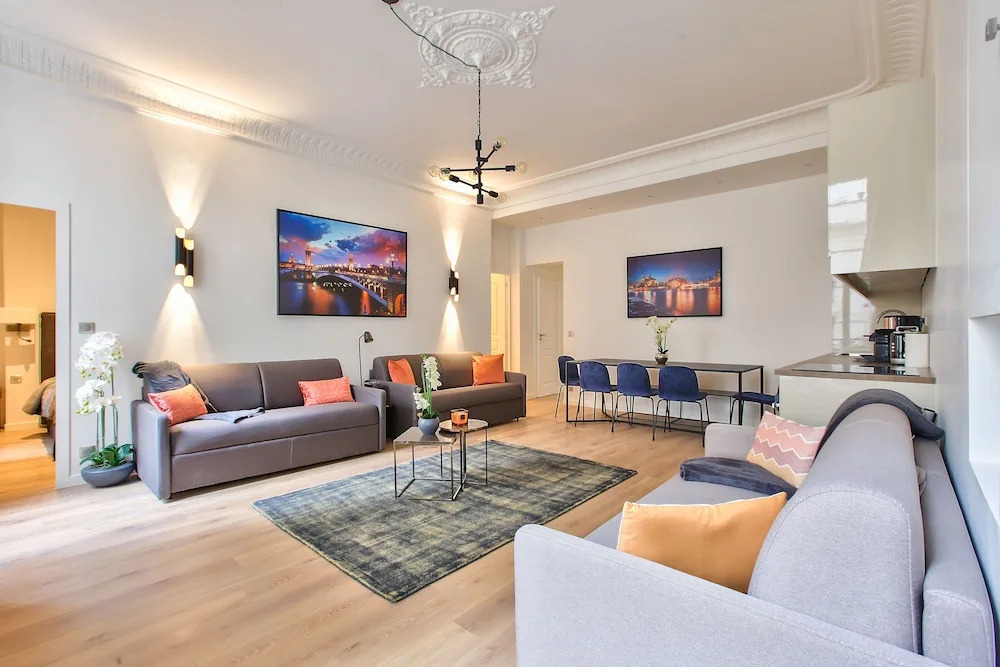 63 - Luxury Flat Champs-Élysées 1C