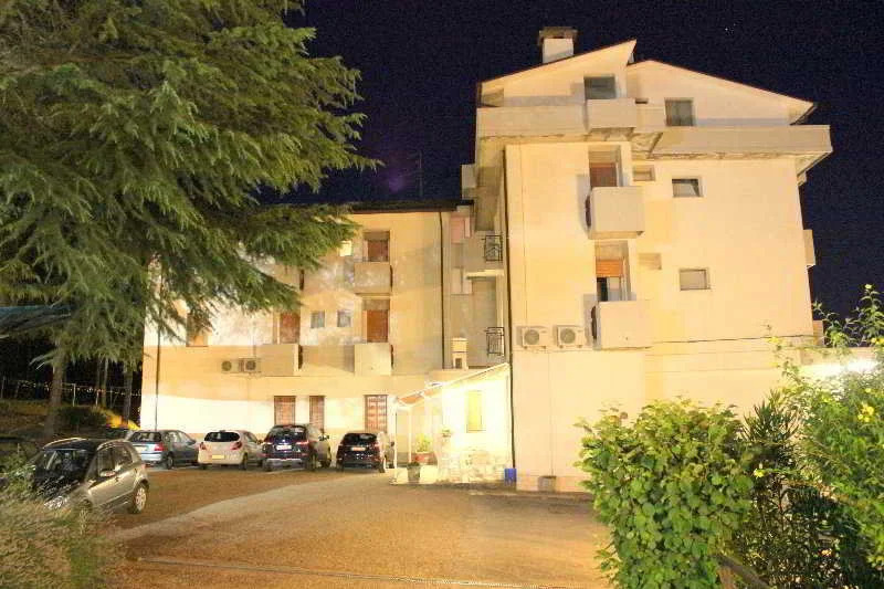 Hotel Eden