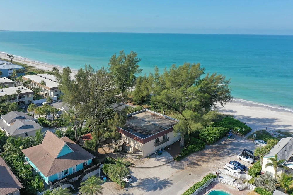 Shell Haven Apartment 1