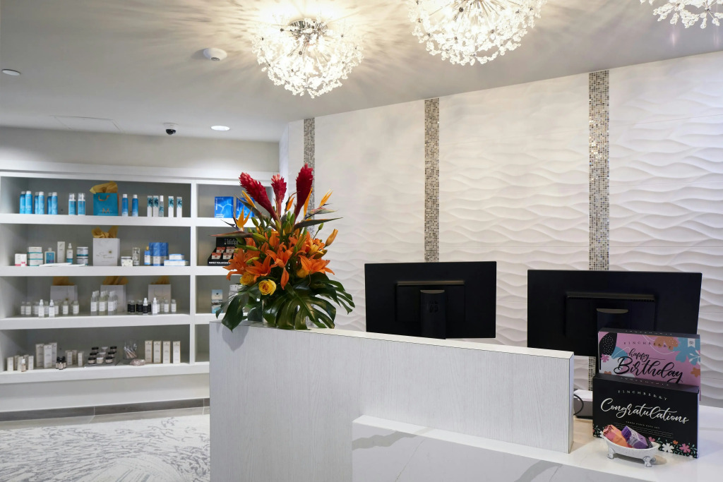 Legacy Resort Hotel & Spa