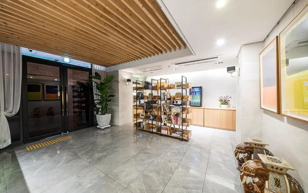 Bundang Carlton
