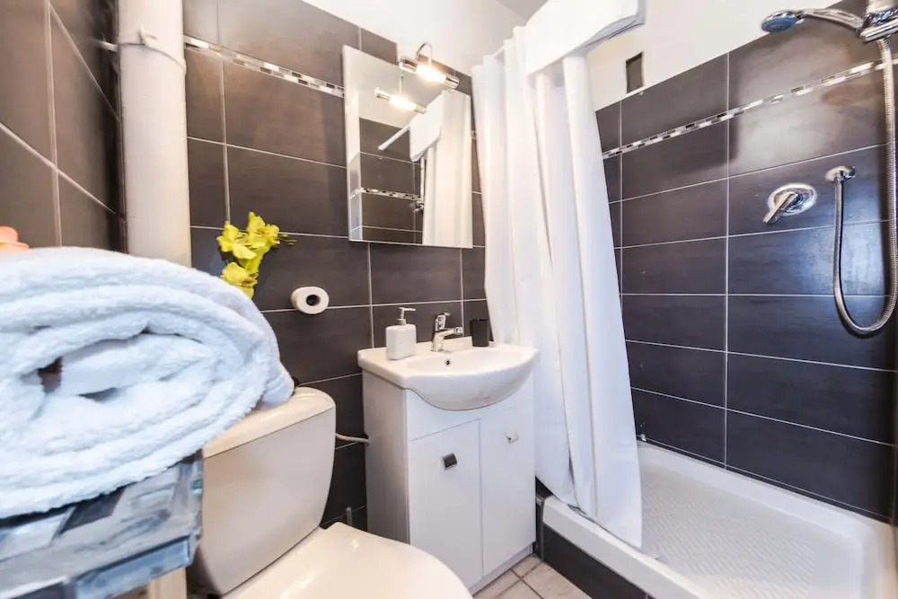 Blue Lagon Five Stars Holiday House