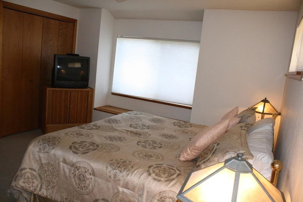 Fairway Village 32
