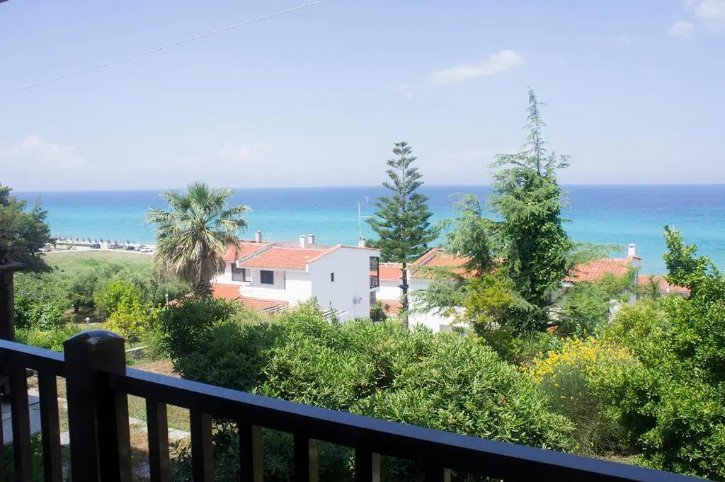Possidi Aigaiopelagitika 2-floor beach house