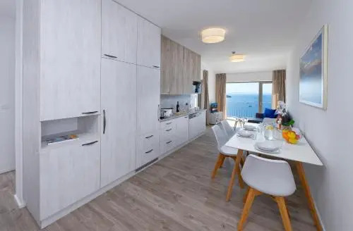 Zlatni Zalaz,Apartments,Supetarska Draga