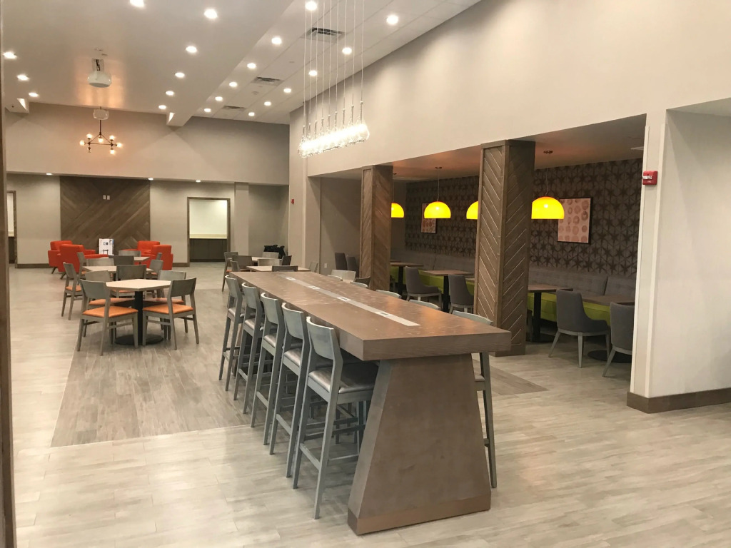 Holiday Inn & Suites Memphis Southeast-Germantown by IHG