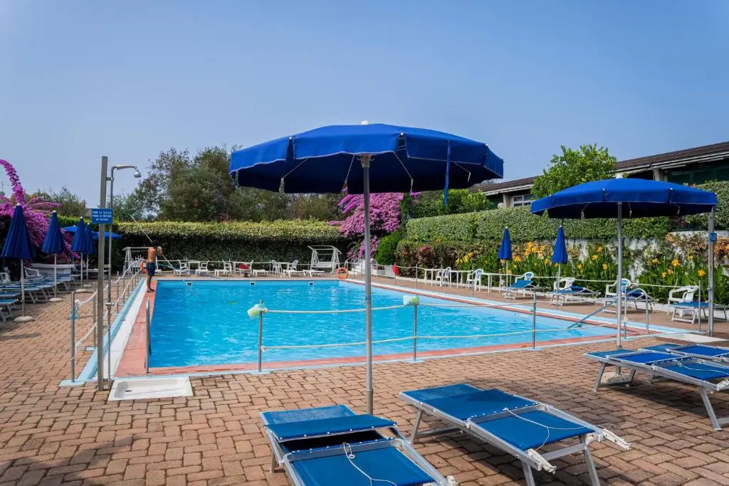 070 - Villa OLANDA con veranda VISTA MARE a 5 minuti SPIAGGIA con PISCINA CONDOMINIALE