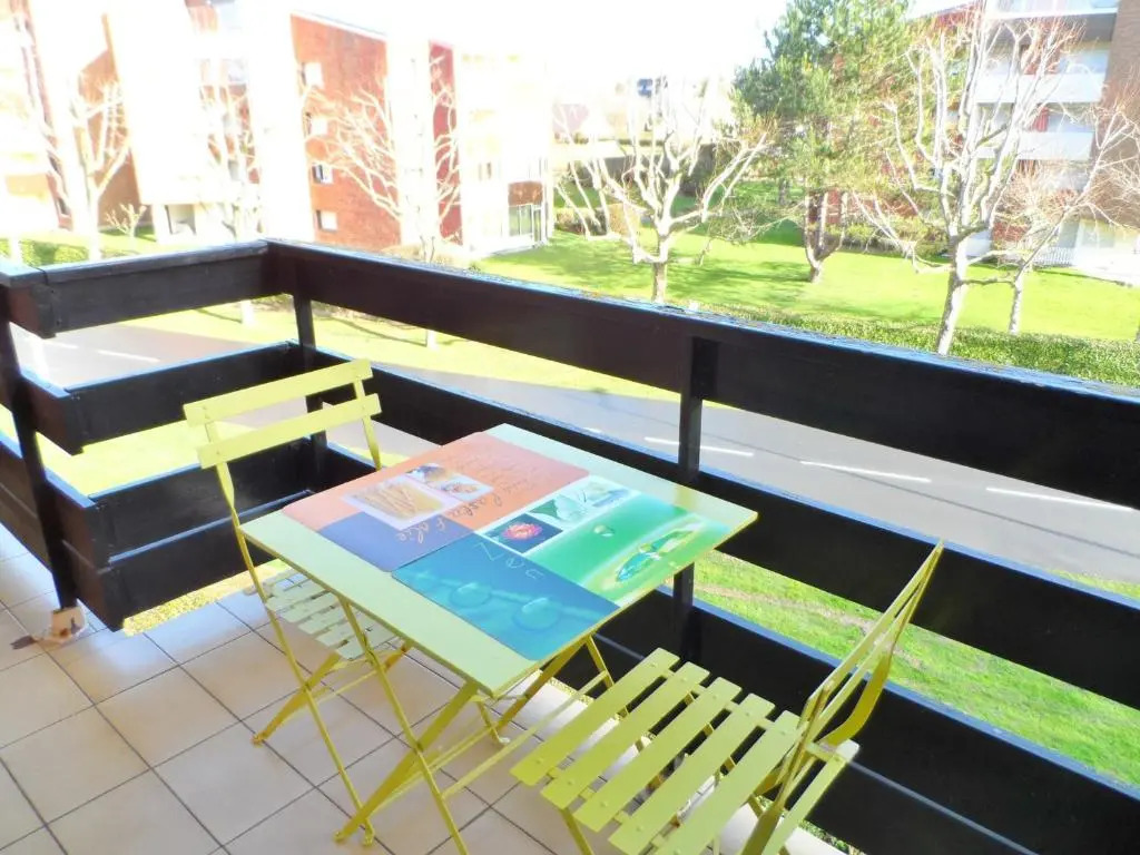 Appartement Cabourg, 2 pièces, 4 personnes - FR-1-487-157