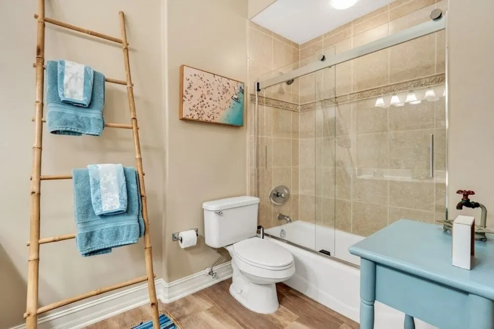 S Of Ocean Gate 345 2 Bedroom Condo