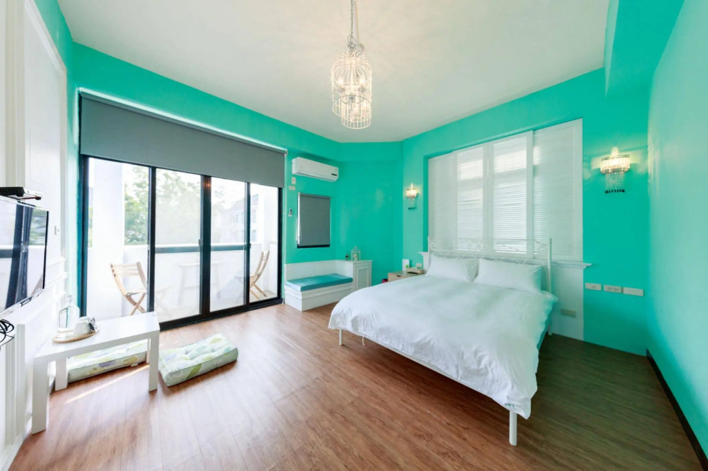SR Life House