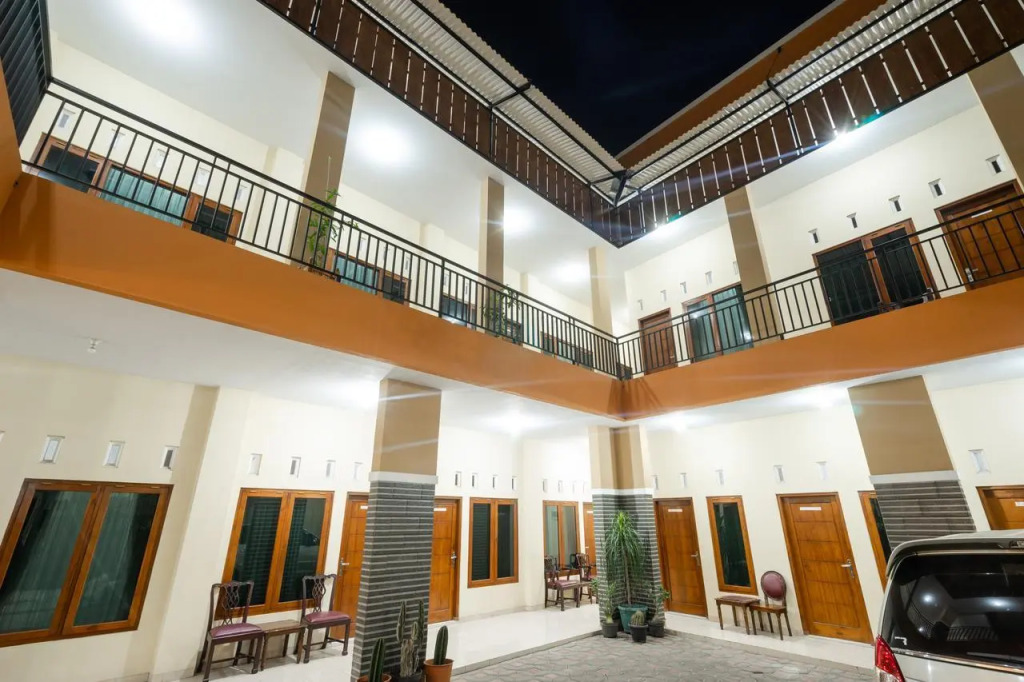 Urbanview Syariah Wisma Wongso Borobudur