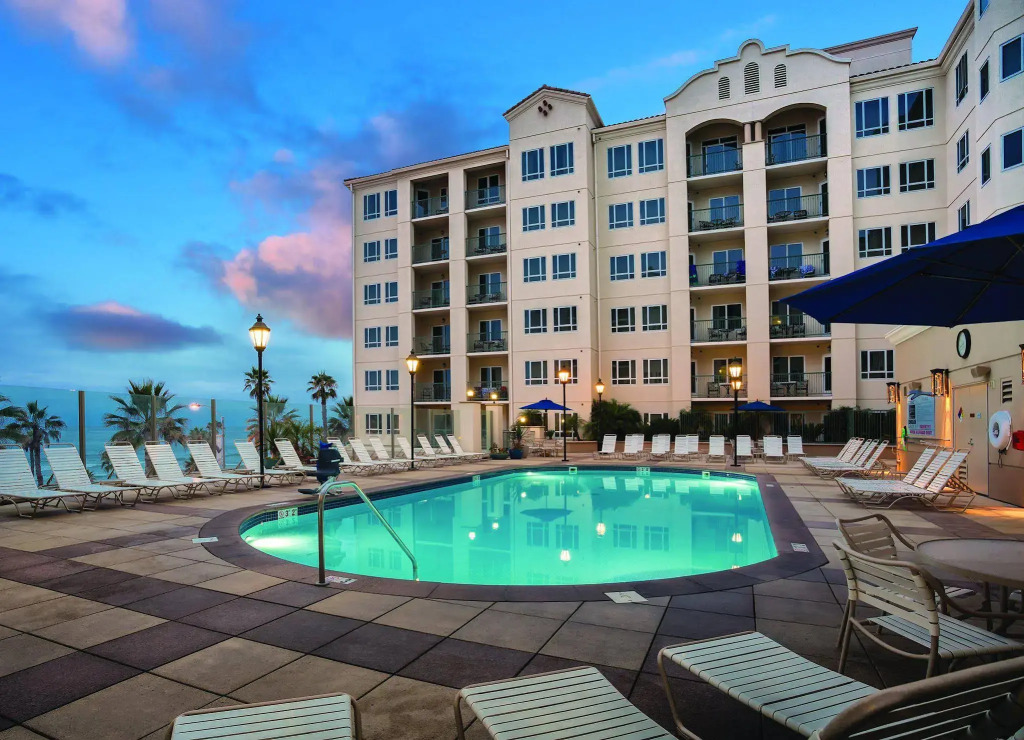 Club Wyndham Oceanside Pier Resort