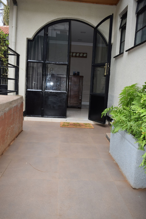 Cozy Stead Hotel - Garden House, Gigiri