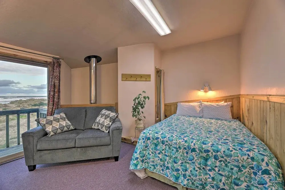Sanderling Sea Cottages, Unit 2: Walk to Coast!