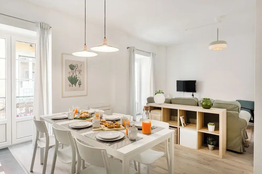 Room I - Atalaia - Bairro Alto