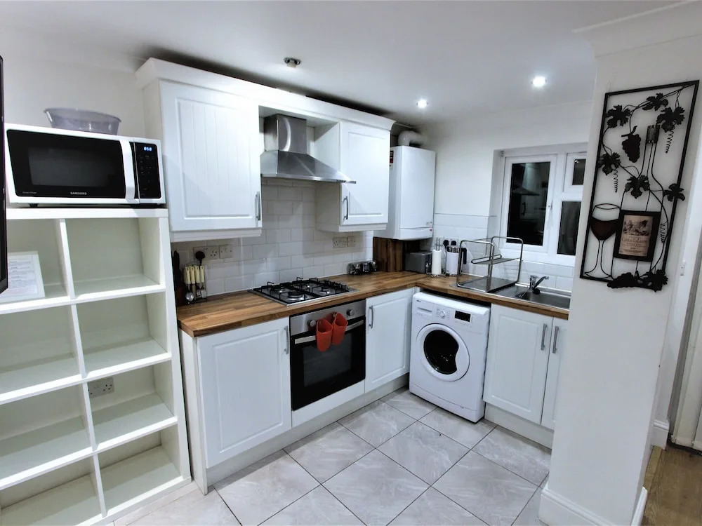Leyton Rooms
