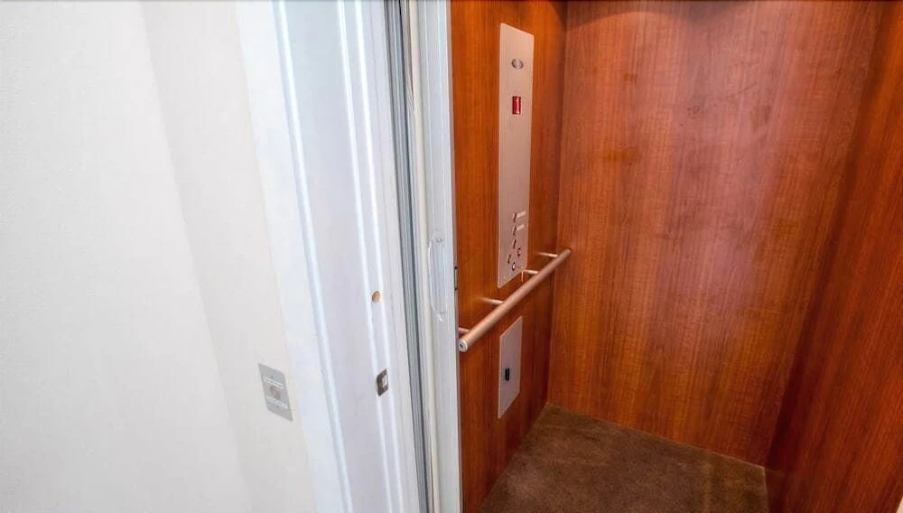 Bayblue Apartment 6
