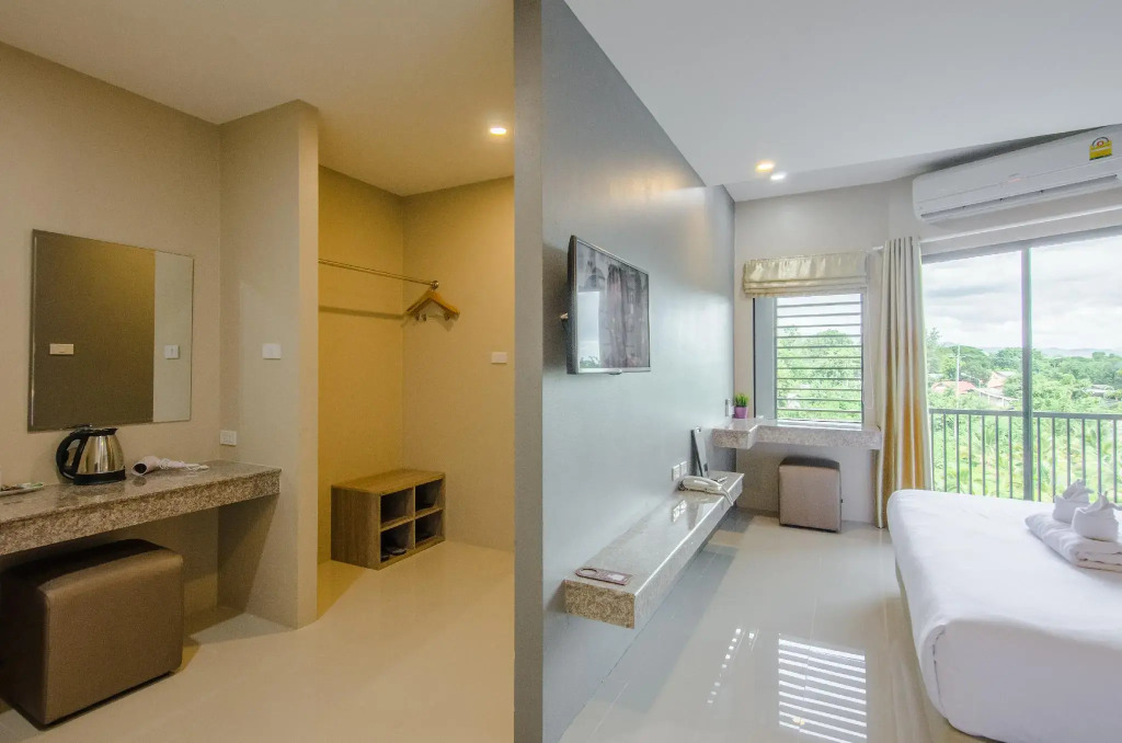 The Coconut Hotel