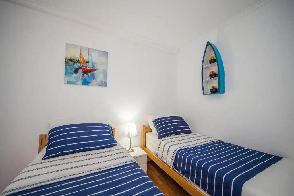 Apartments Odrina