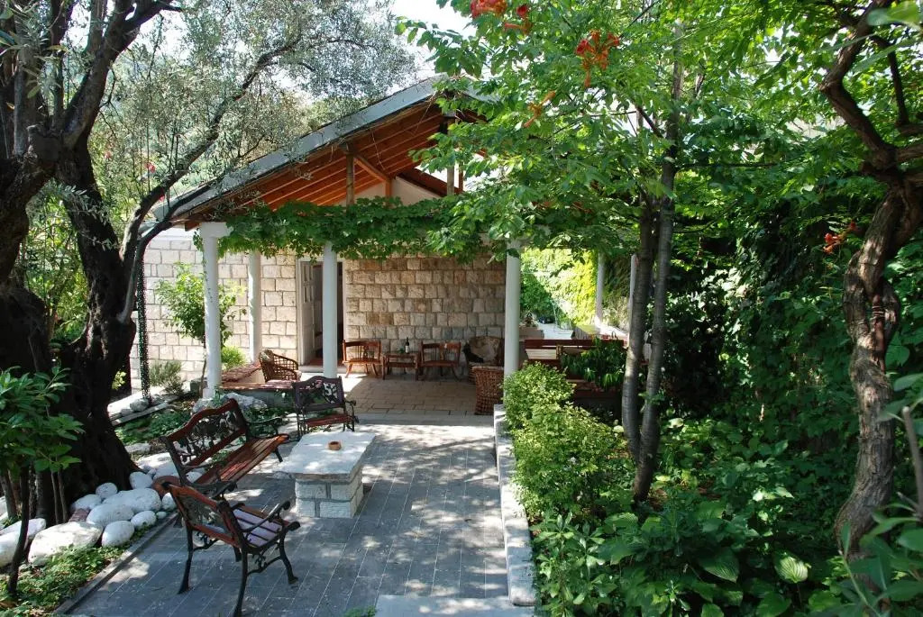Holiday Home Olive Tree