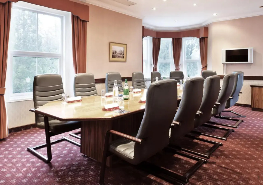 Copthorne Effingham Gatwick Hotel