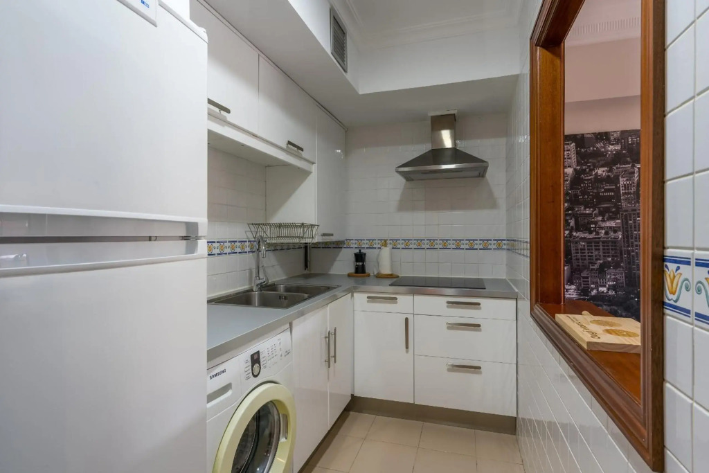 Zubia apartment by People Rentals