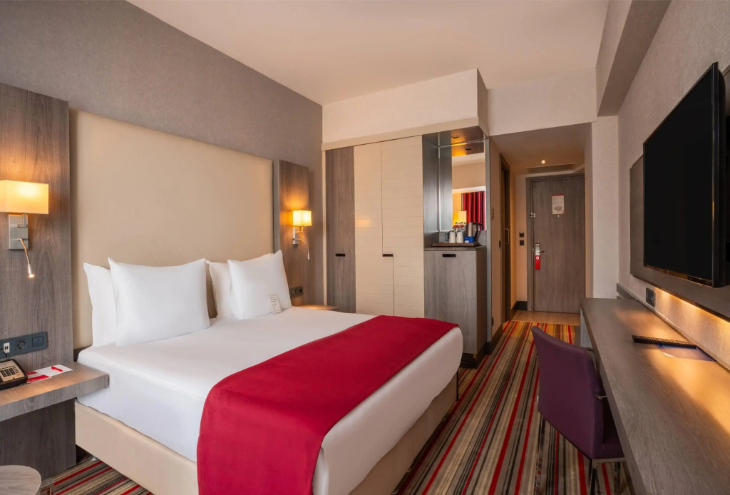 Ramada Plaza By Wyndham Izmir