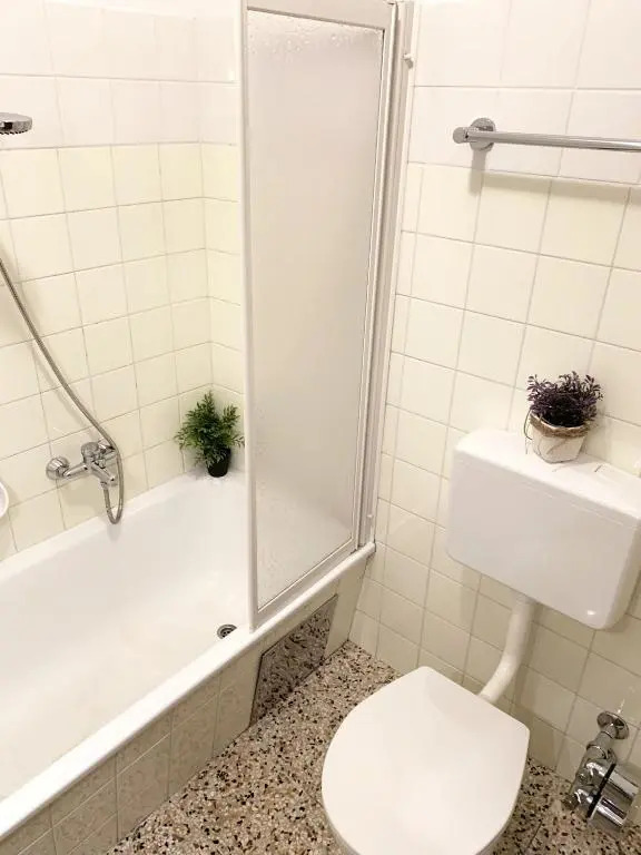 Family-friendly Deluxe Studio Apartment-TOP18