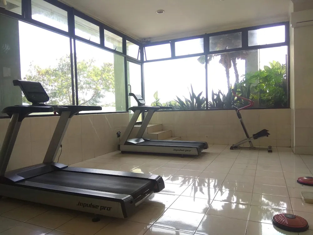 Big And Homey 3br Menara Rajawali Edelweis Apartment