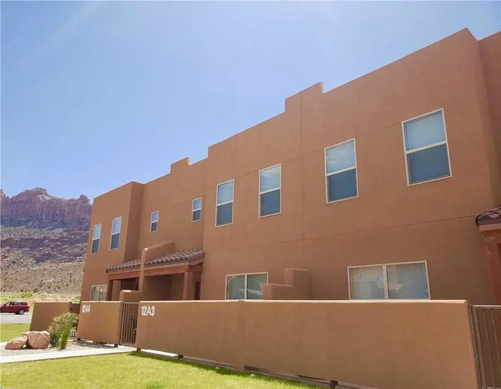 Slick Rock Reserve ~ 12a3 2 Bedrooms 2.5 Bathrooms Condo