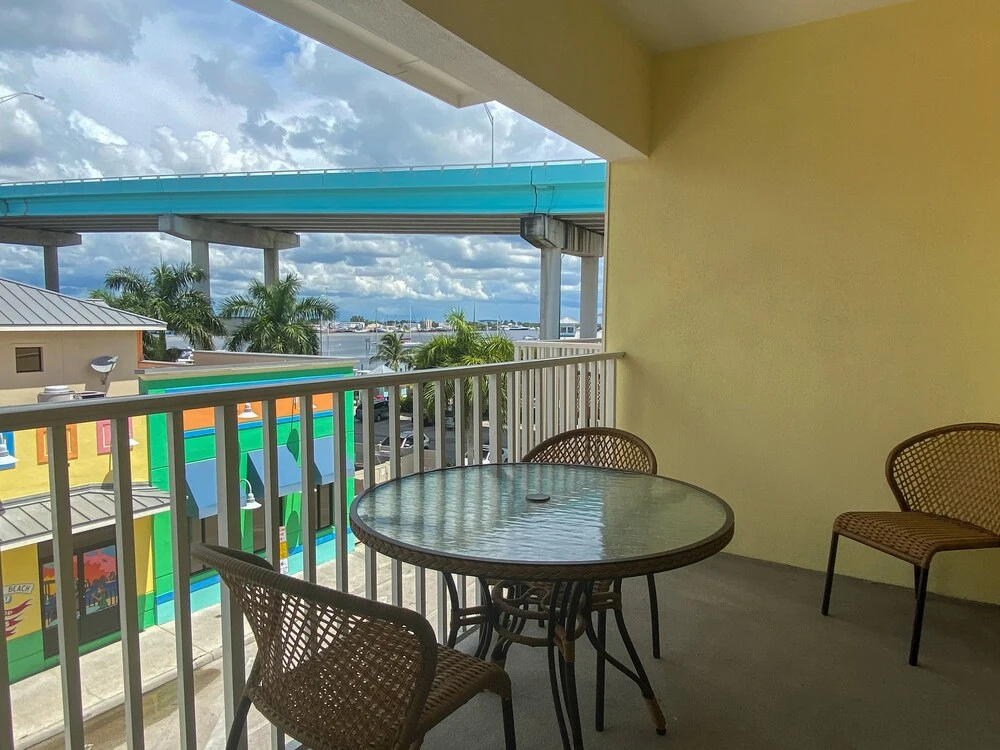 Harbour House At The Inn Unit 308 1 Bedroom Condo by RedAwning, Fort Myers Beach