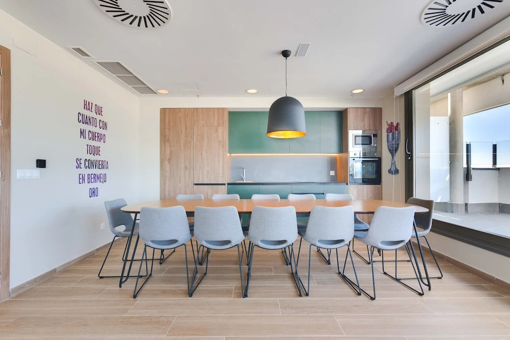 Livensa Living Studios Madrid Alcobendas Parking Free