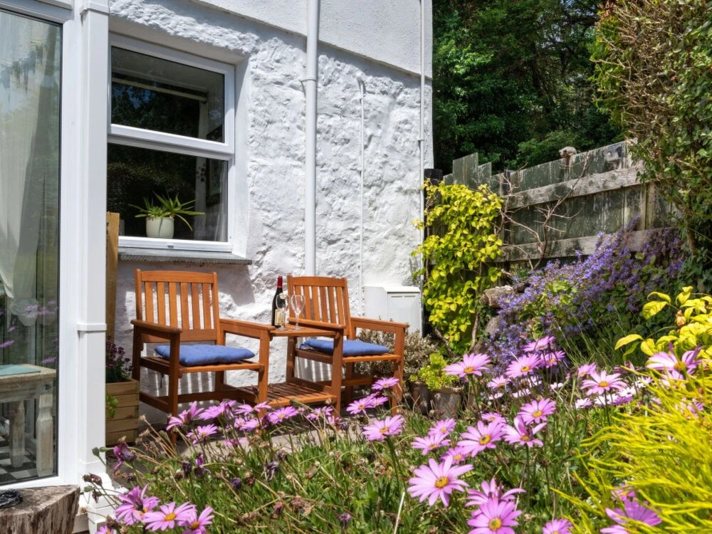 2 Bed in Penzance oc-p00597