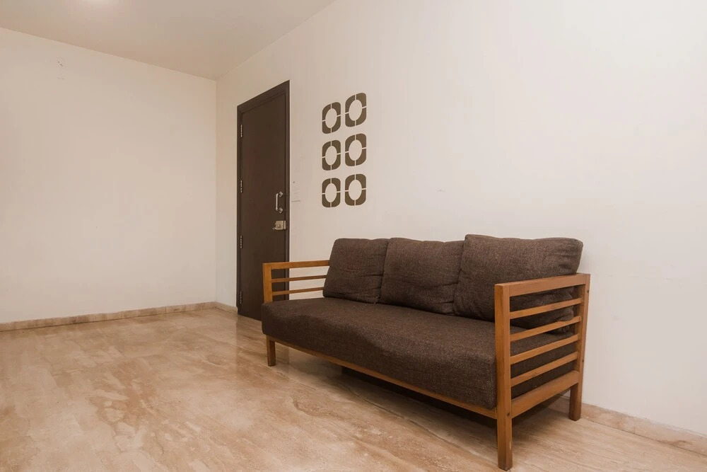 Capital O 23097 Iris Suites