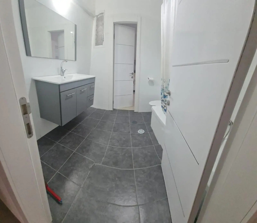 Ashkelon apartment near the beach