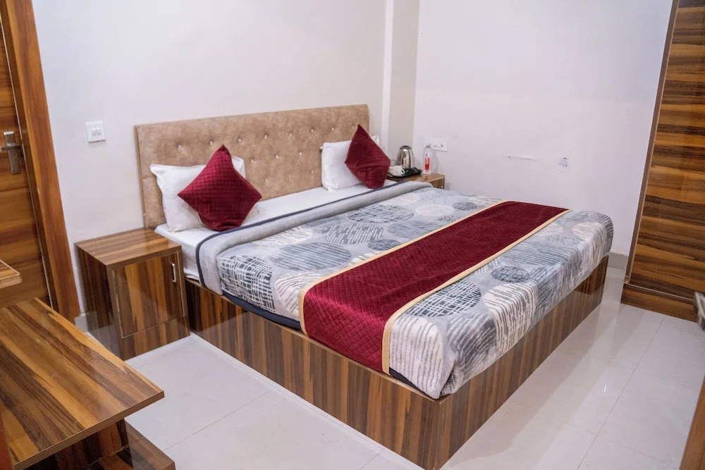 Sr Guest House