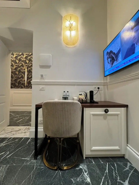 Lovely Rooms