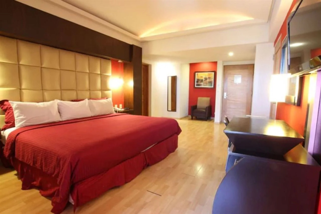Hotel Colón Plaza Business Class