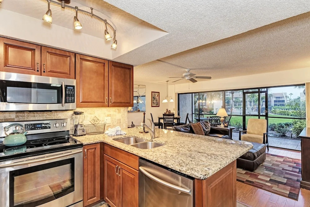 Midnight Cove Ii 612f - Bayside Beauty! 2 Bedroom Condo