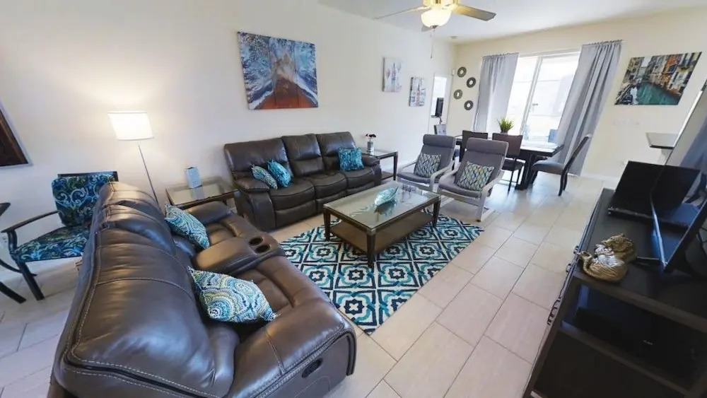 ACO FAMILY - 4Bd with pool ( 1707)