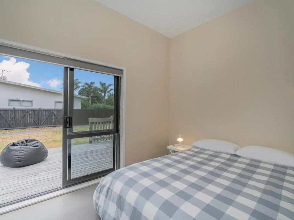 Seas the Day - Matarangi Holiday Home