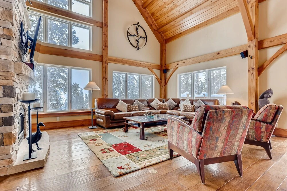 New Listing! Secluded Peak 7 W/ Hot Tub 5 Bedroom Home