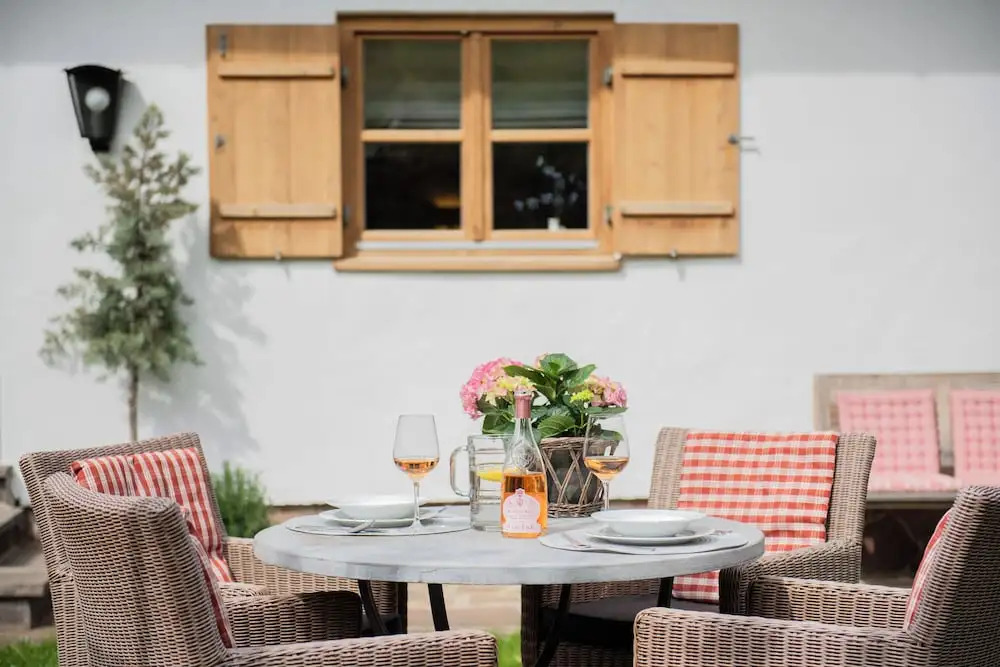 Haus Lesch - Stilvolle Appartements mit tollem Bergblick in Kreuth am Tegernsee