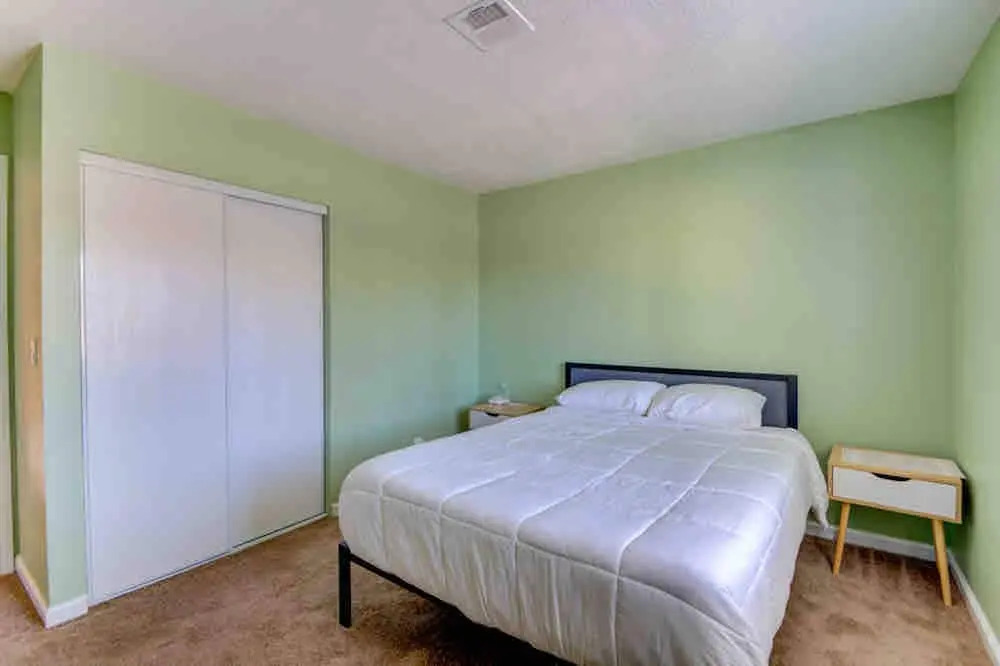 Arcade Game Room, 2 King Beds, ev Chargers