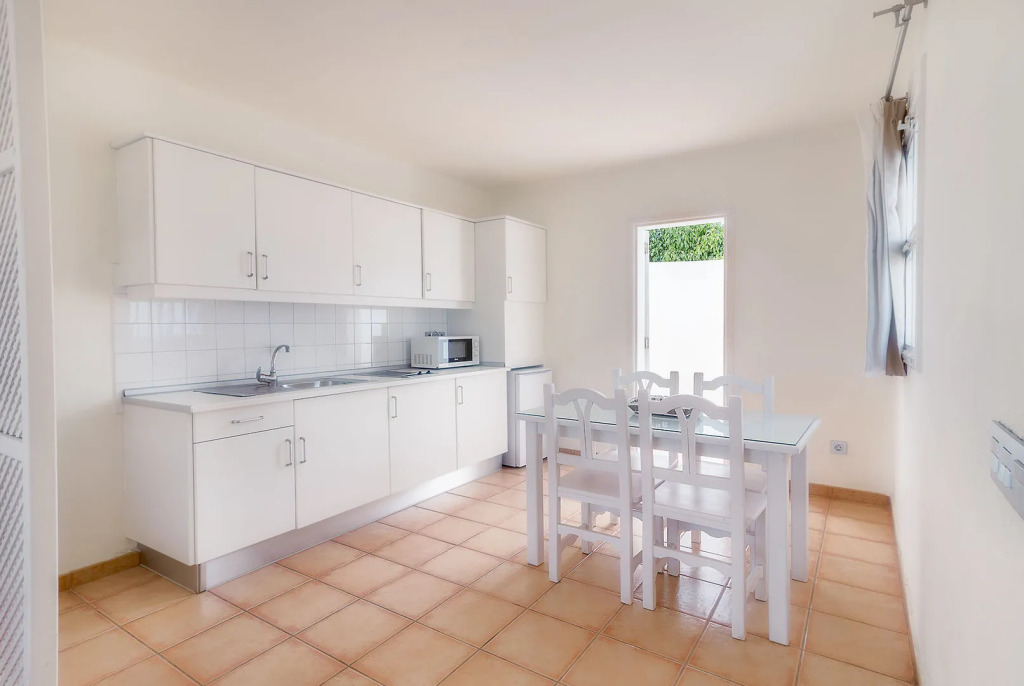 Apartamentos LIVVO Las Gaviotas
