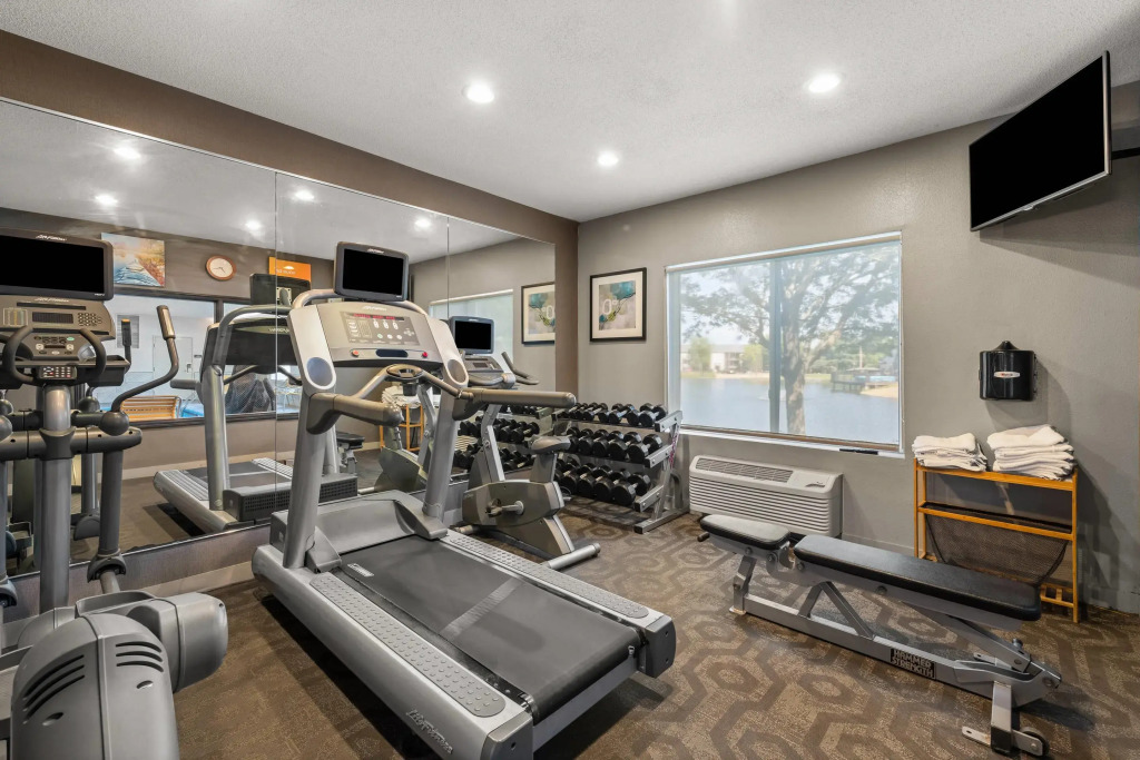 Comfort Inn & Suites Olathe - Kansas City