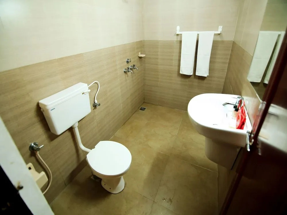 OYO 2887 Hotel SN International