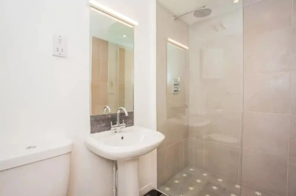 Central 2 Bedroom Loft