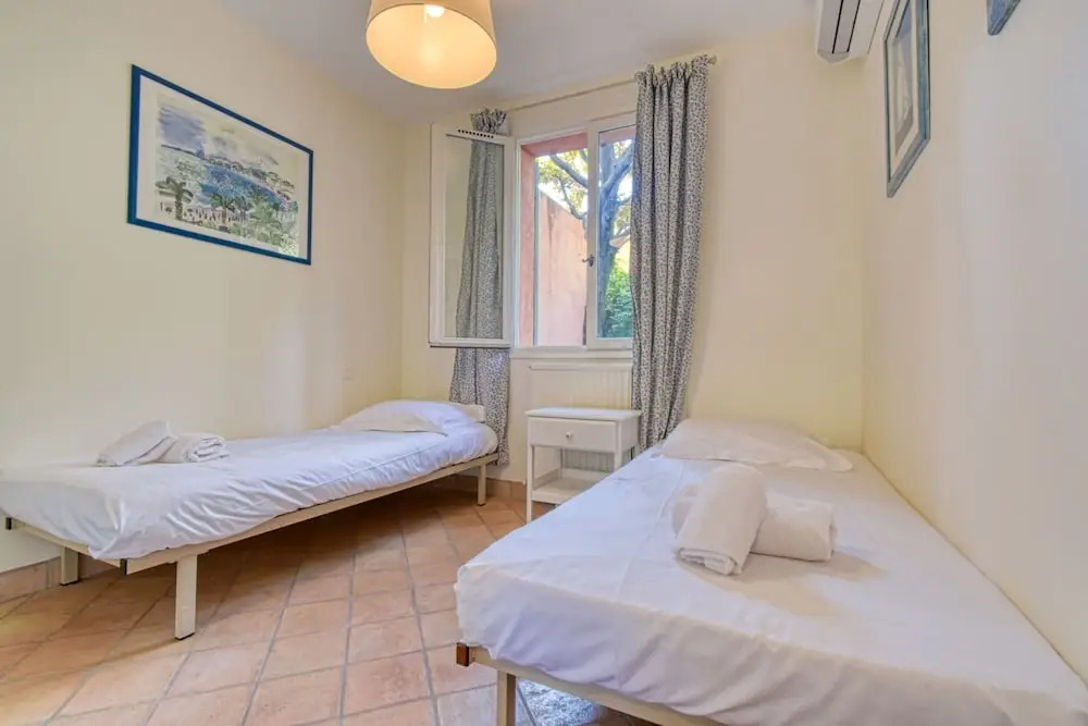 Beautiful Air-conditioned House 5 Minutes From the Croisette and Beaches