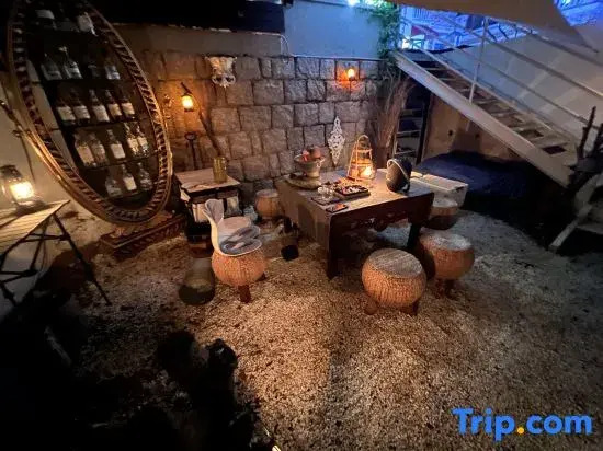 Qingdao Kaishan Yishu Homestay (Laoshan)